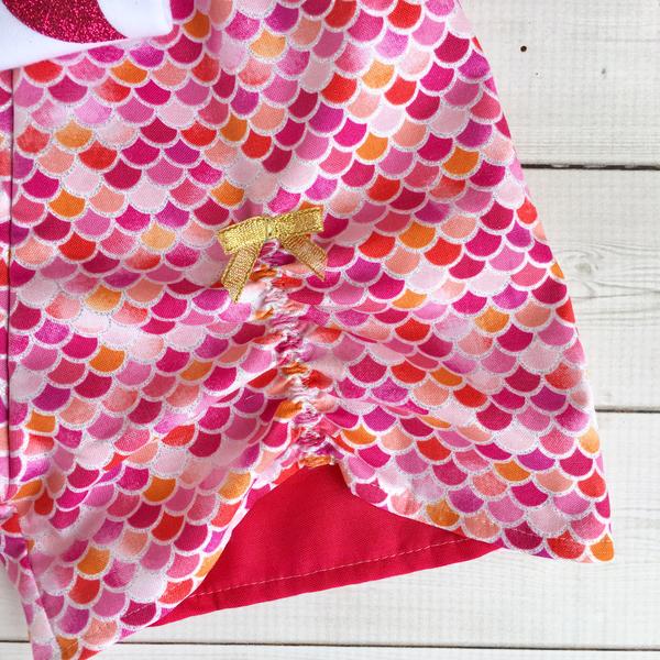 Mermaid Vibes Glitter Peek-A-Boo Shortie Set