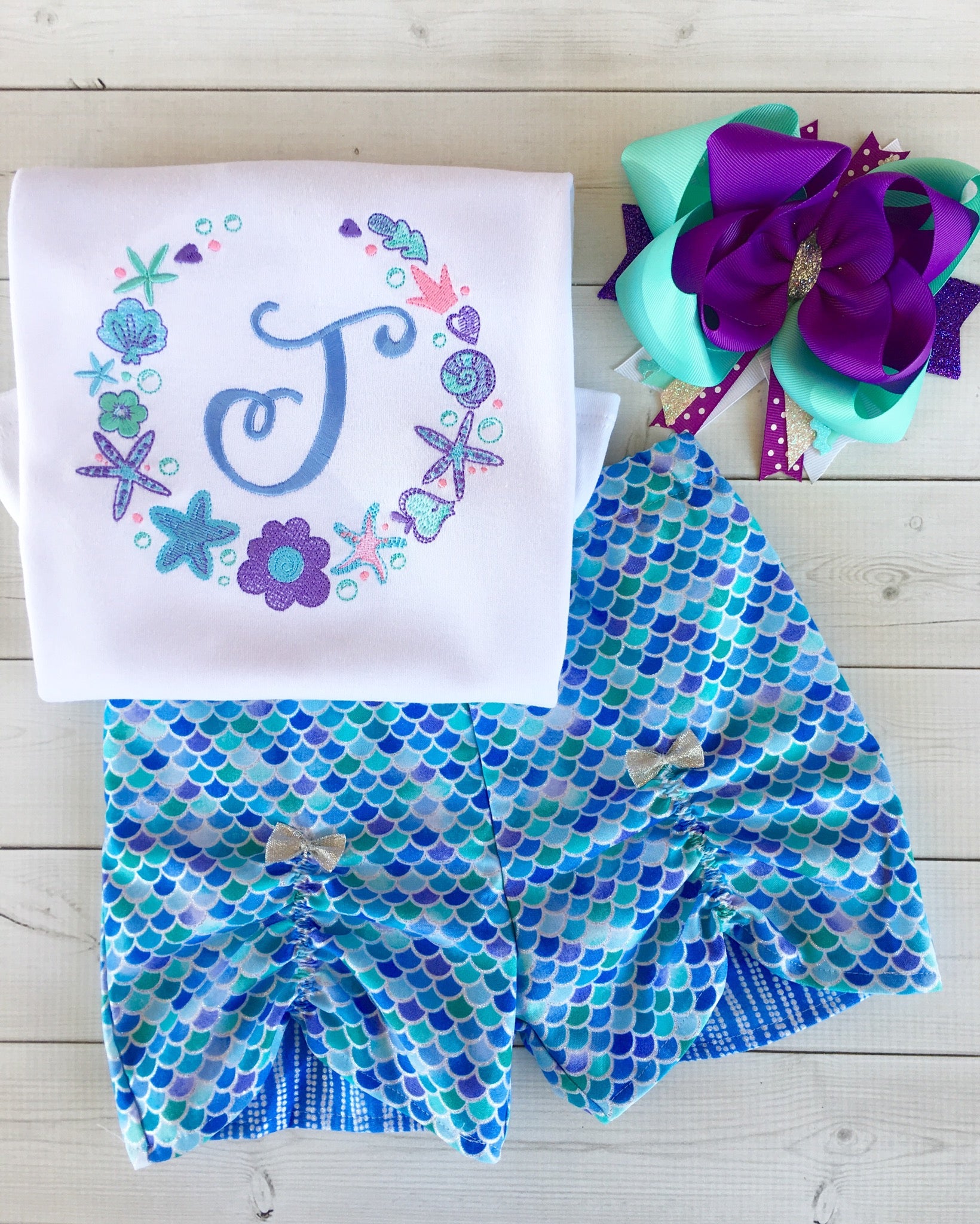 Mermaid Wishes - Ocean Frame Peek-a-boo Short Set