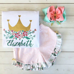 Gorgeous princess outfit for girls, toddlers and babies. Gold crown covered in glitter pink flowers customized with full name. Ruffled pink petal shorts are perfection!