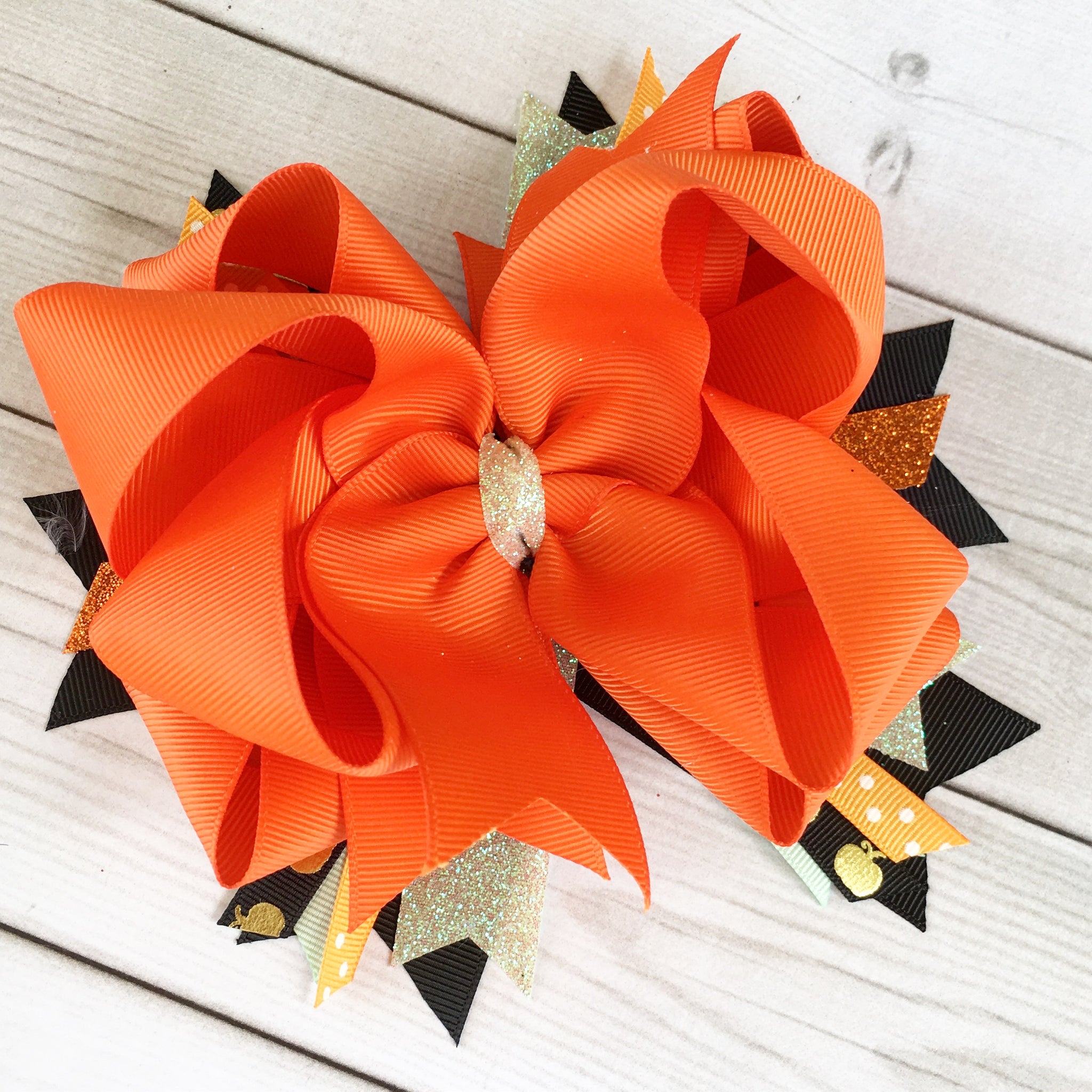 Ghostly Friends Boutique Hair Bow