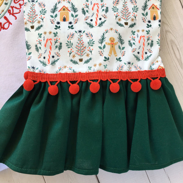 Gingerbread Kisses Single Ruffle Pant Set