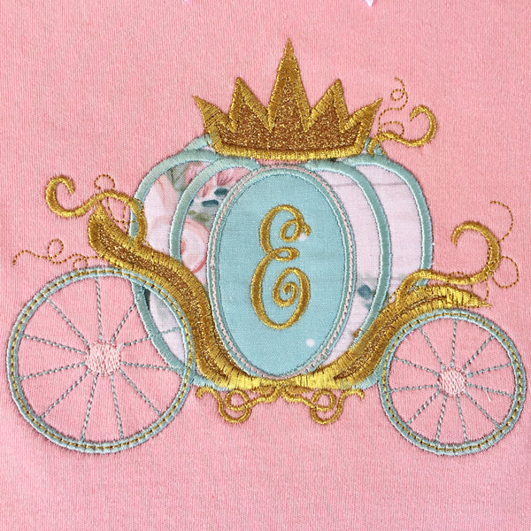 Gorgeous Disney princess shirt for girls, toddlers and babies. Cinderella -like carriage topped with gold glitter crown. Custom first initial in gold.