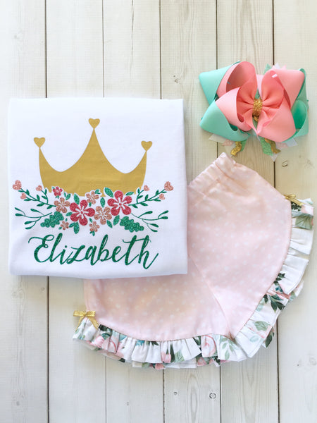 Gorgeous princess outfit for girls, toddlers and babies. Gold crown covered in glitter pink flowers customized with full name. Ruffled pink petal shorts are perfection!