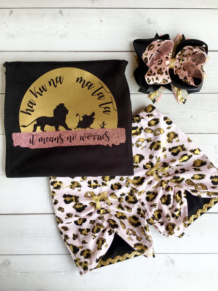 Walkin' On the Wild Side Girl's Lion Parade Peekaboo Short Set